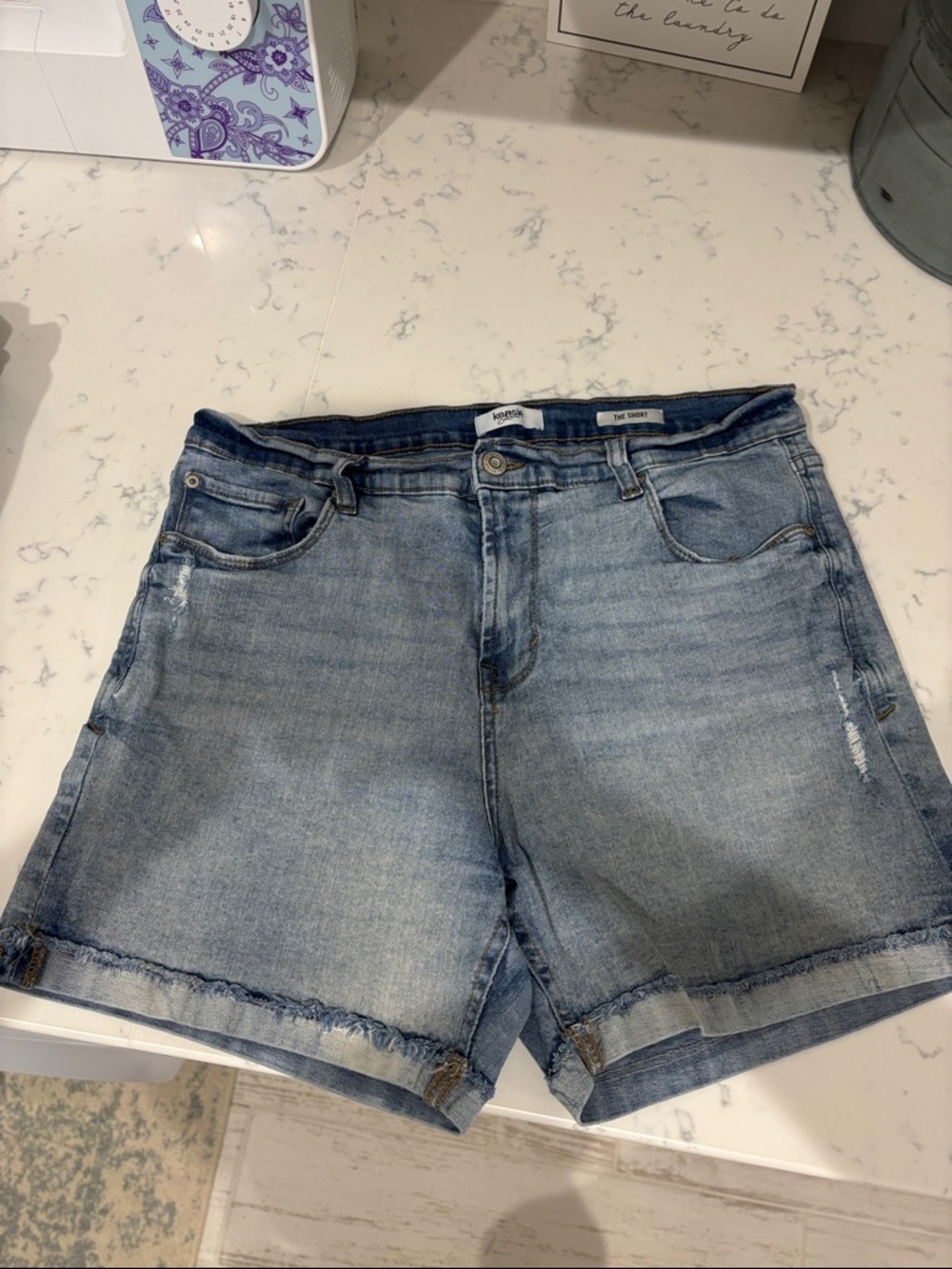 Kensie Faded Light Blue Denim Shorts with Frayed Cuff